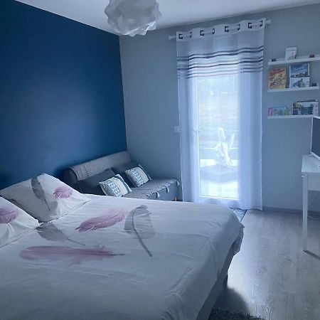 La Halte Chambre Chez L Habitant Bonnes  ภายนอก รูปภาพ